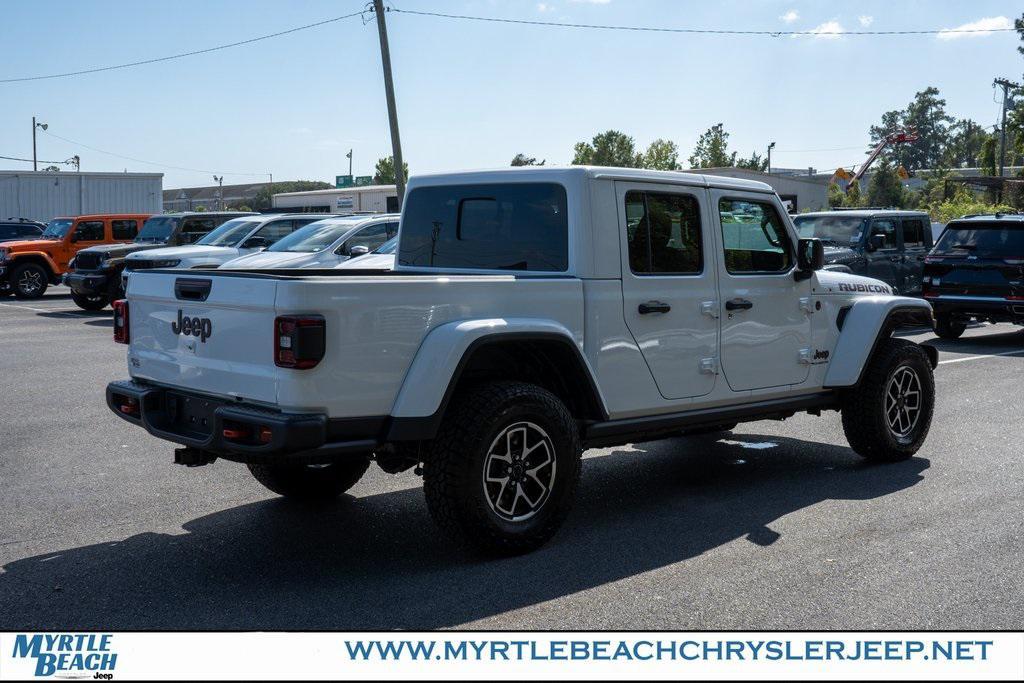 new 2025 Jeep Gladiator car, priced at $48,537