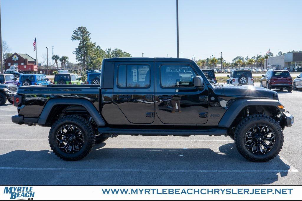 new 2025 Jeep Gladiator car, priced at $37,991