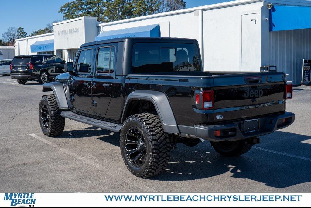 new 2025 Jeep Gladiator car, priced at $37,991