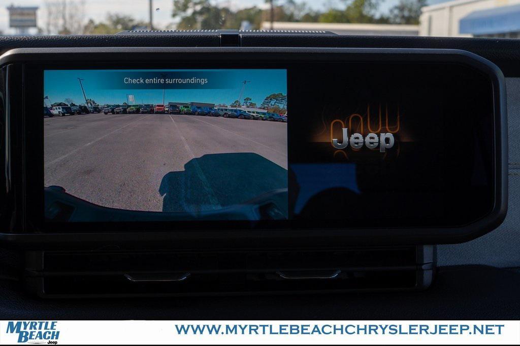 new 2026 Jeep Gladiator car, priced at $45,319