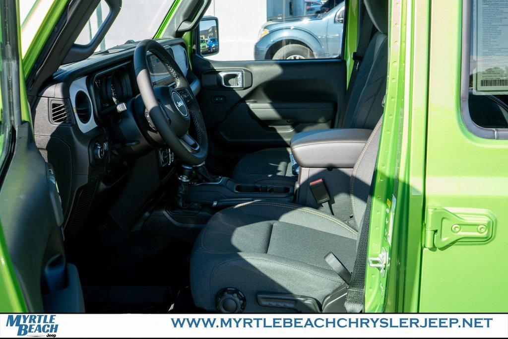 new 2026 Jeep Gladiator car, priced at $45,319