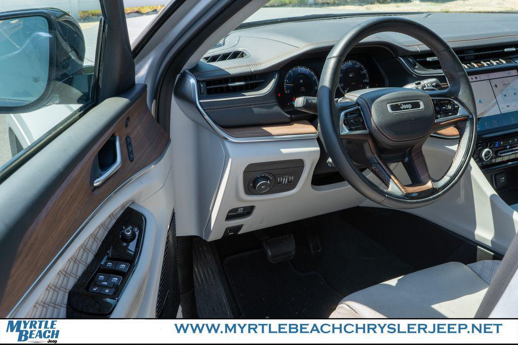 used 2022 Jeep Grand Cherokee car, priced at $49,999