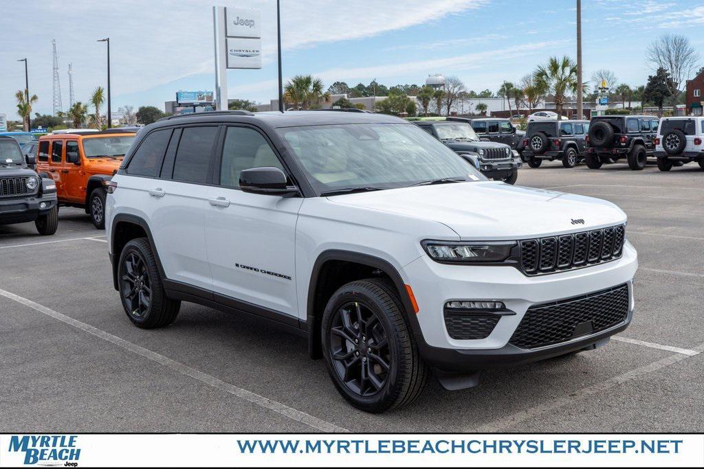new 2025 Jeep Grand Cherokee car, priced at $47,994