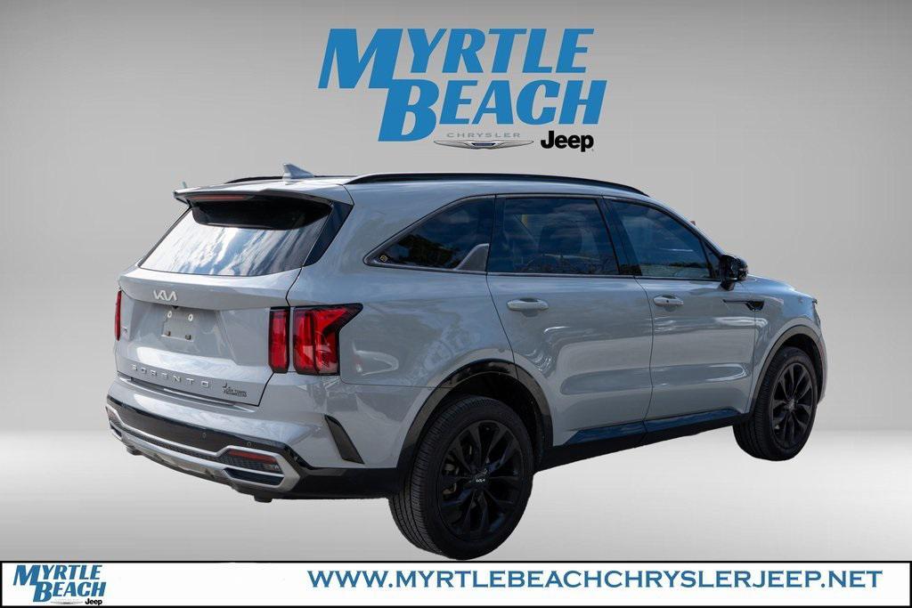 used 2022 Kia Sorento car, priced at $22,999