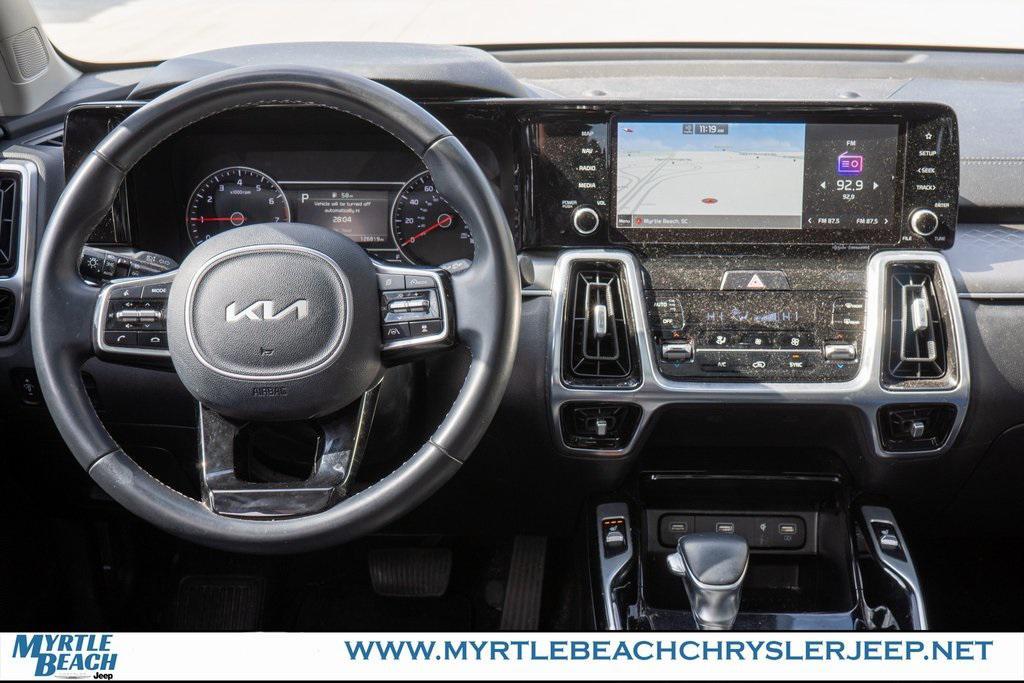 used 2022 Kia Sorento car, priced at $22,999