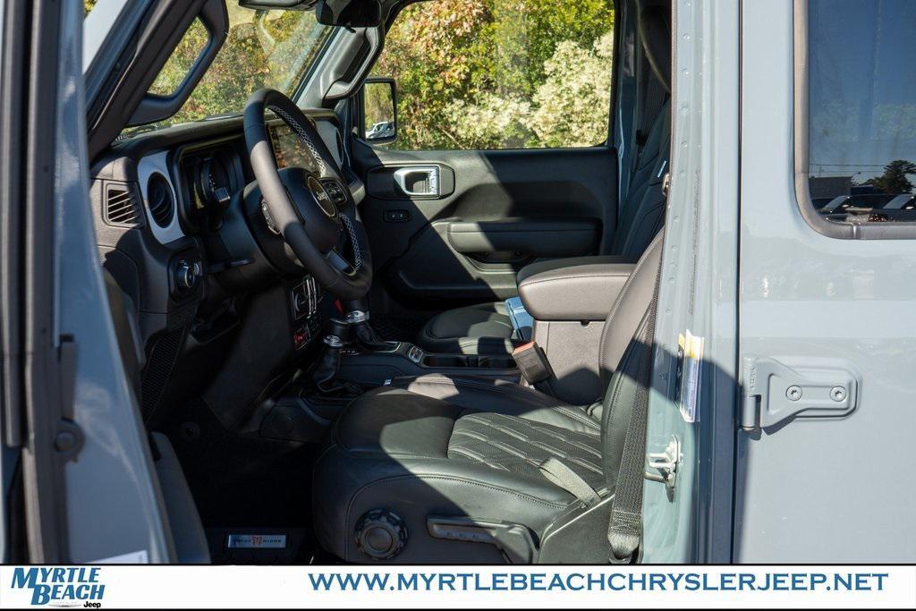 new 2025 Jeep Wrangler car, priced at $70,367