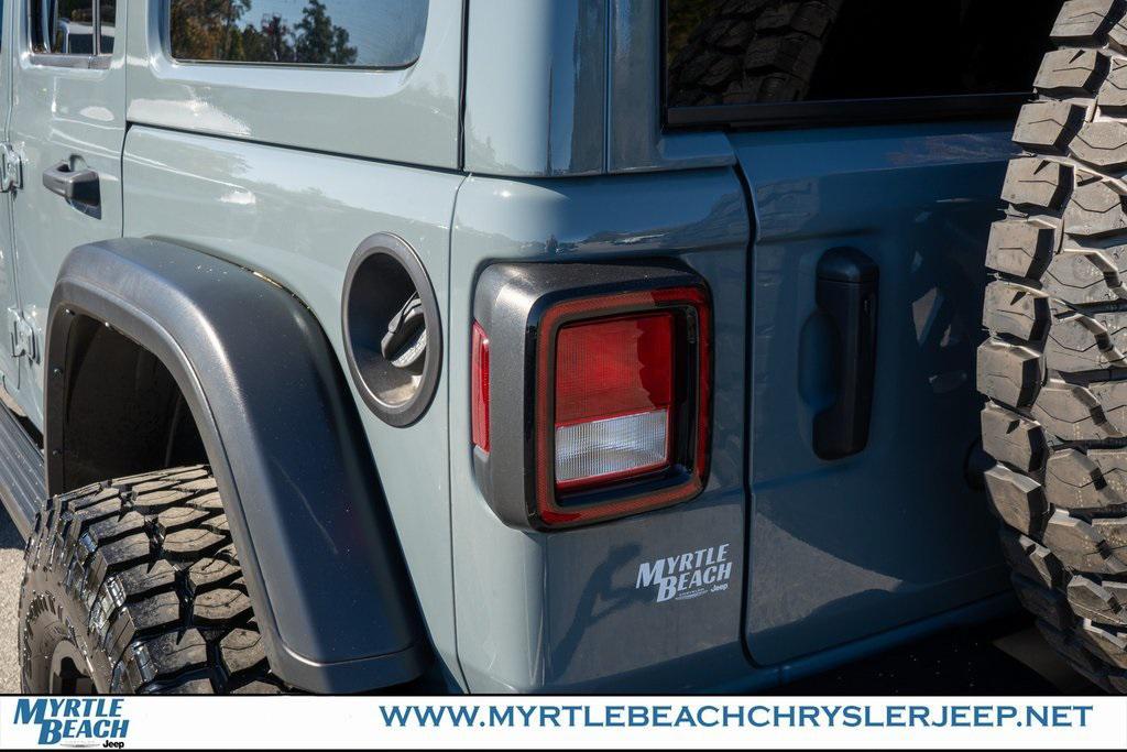 new 2025 Jeep Wrangler car, priced at $70,367