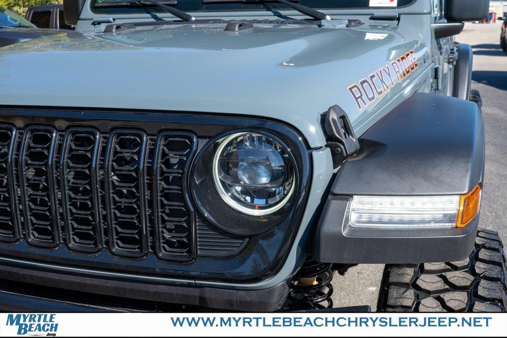 new 2025 Jeep Wrangler car, priced at $70,367