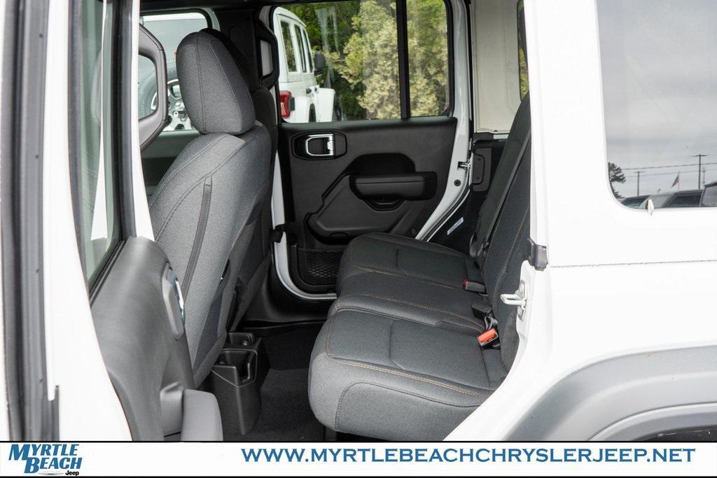 new 2026 Jeep Wrangler car, priced at $53,556