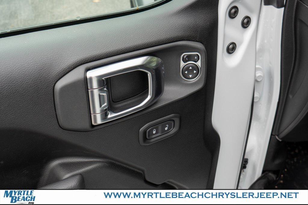 new 2026 Jeep Wrangler car, priced at $53,556