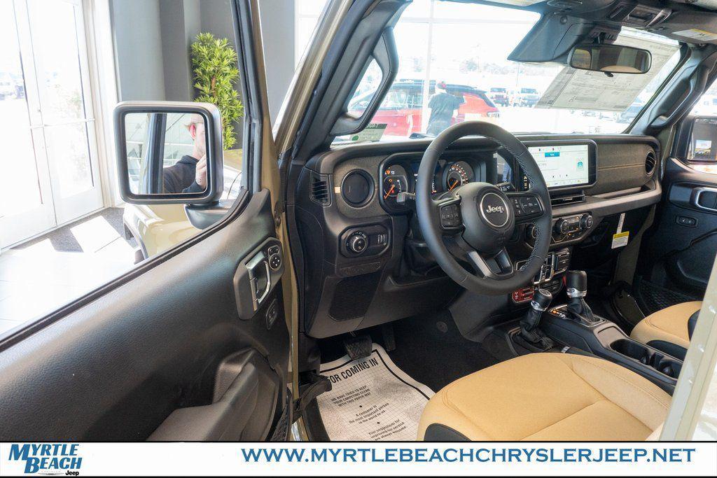 new 2026 Jeep Gladiator car, priced at $51,172