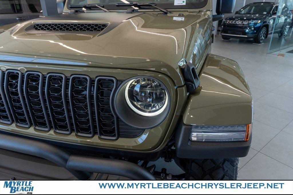 new 2026 Jeep Gladiator car, priced at $53,172