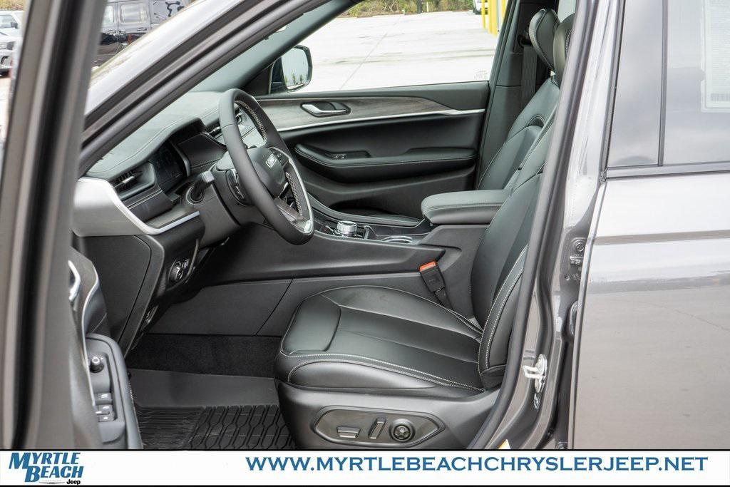 new 2026 Jeep Grand Cherokee L car, priced at $52,477