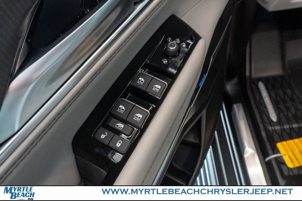 new 2026 Jeep Grand Wagoneer L car, priced at $99,590