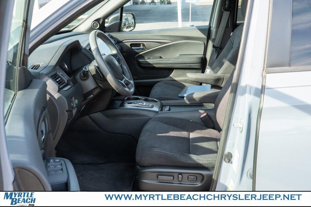 used 2022 Honda Pilot car, priced at $27,763