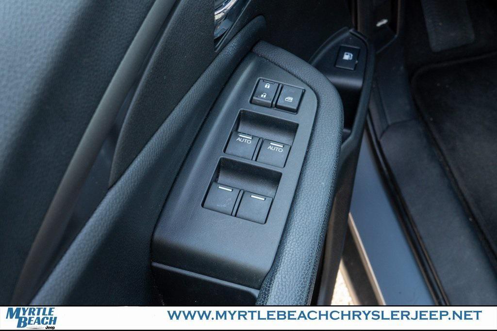 used 2022 Honda Pilot car, priced at $27,763