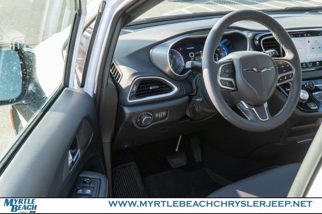 new 2025 Chrysler Voyager car, priced at $41,985