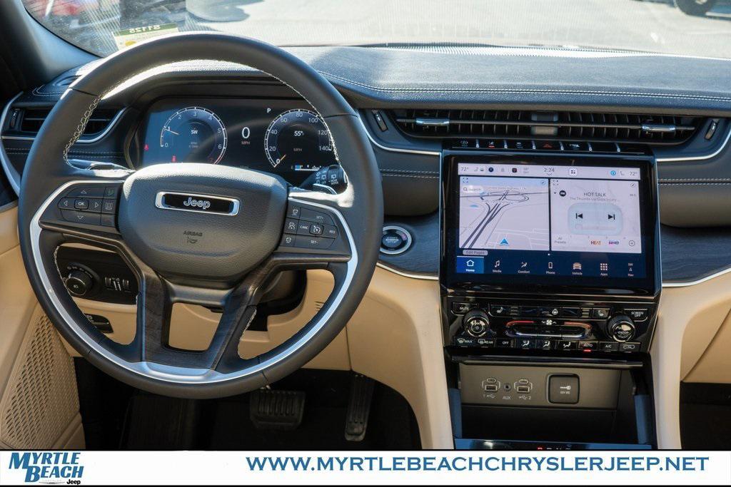 new 2025 Jeep Grand Cherokee car, priced at $48,566