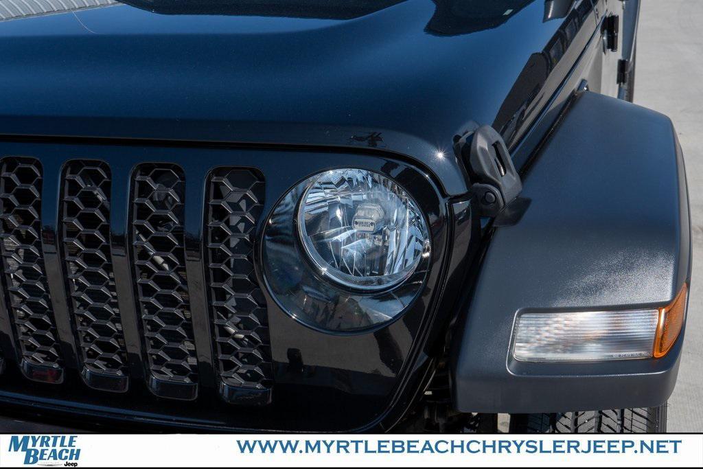 used 2023 Jeep Gladiator car, priced at $31,824