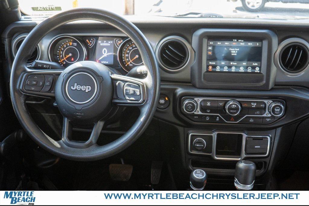 used 2023 Jeep Gladiator car, priced at $31,824