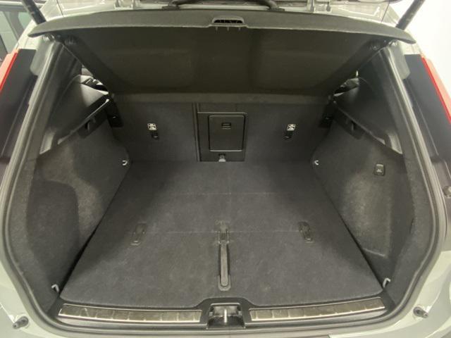 used 2025 Volvo XC40 car, priced at $35,777