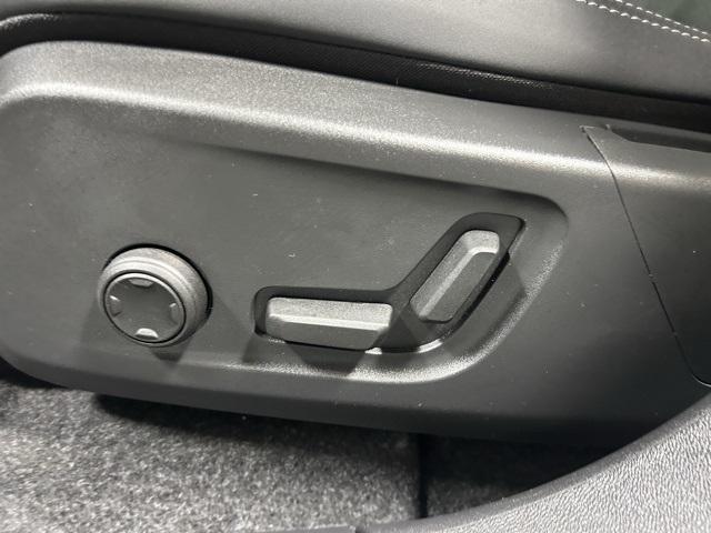 used 2024 Volvo XC40 Recharge Pure Electric car, priced at $37,994