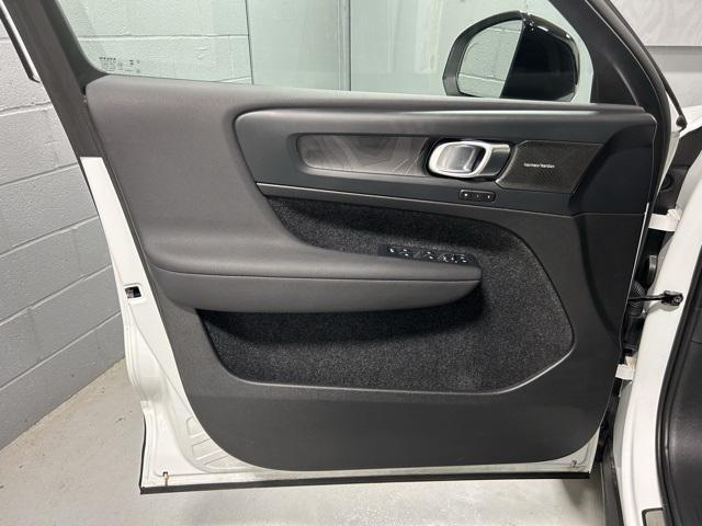 used 2024 Volvo XC40 Recharge Pure Electric car, priced at $37,994