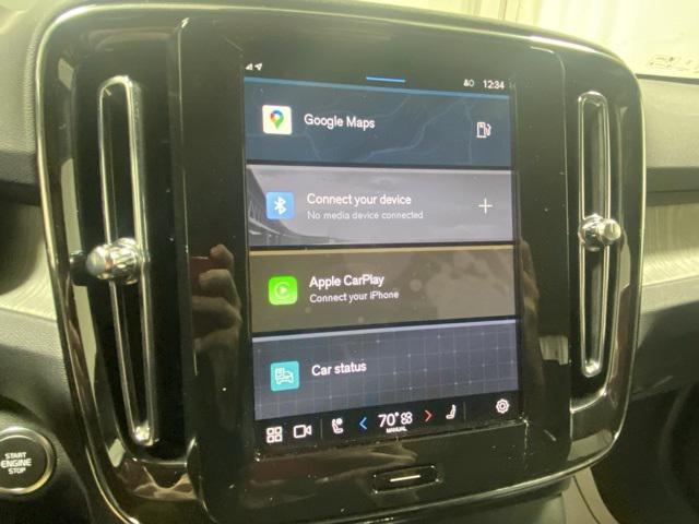 used 2025 Volvo XC40 car, priced at $32,888