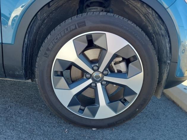 used 2025 Volvo XC40 car, priced at $34,999