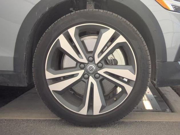used 2025 Volvo V60 Cross Country car, priced at $35,884