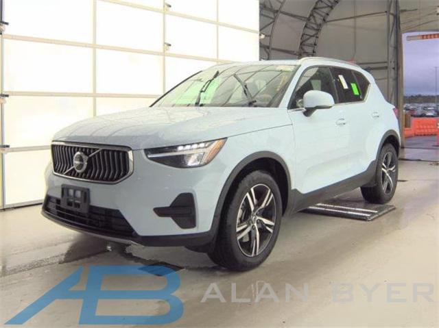 used 2025 Volvo XC40 car, priced at $32,888