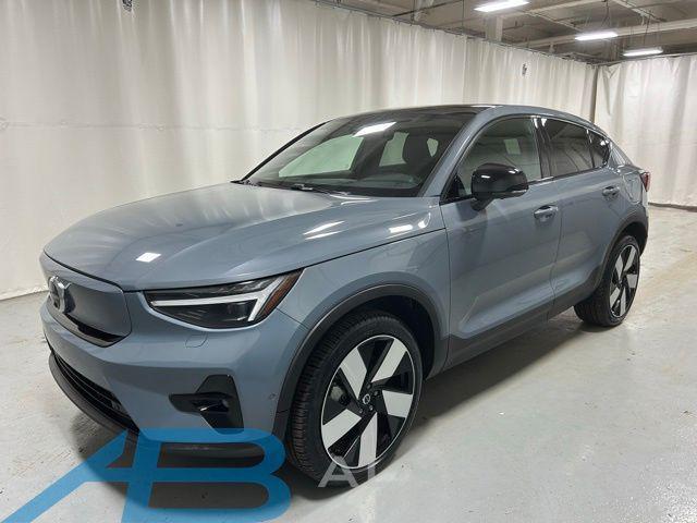 used 2023 Volvo C40 Recharge Pure Electric car, priced at $31,981