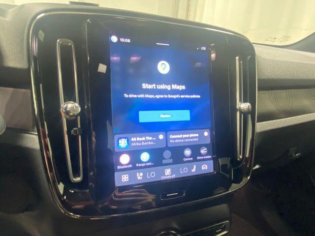 used 2023 Volvo C40 Recharge Pure Electric car, priced at $30,554