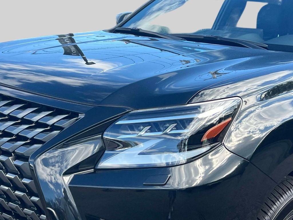 used 2023 Lexus GX 460 car, priced at $66,170