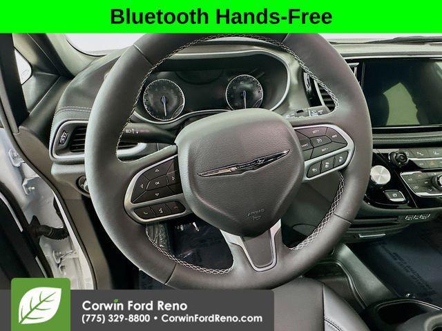 used 2025 Chrysler Pacifica car, priced at $37,989