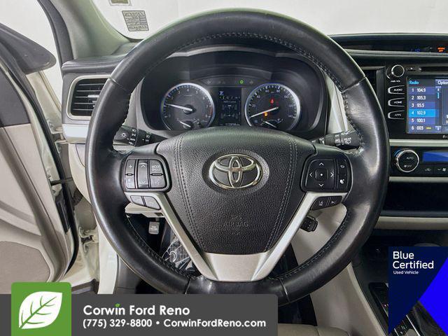 used 2018 Toyota Highlander car, priced at $22,979