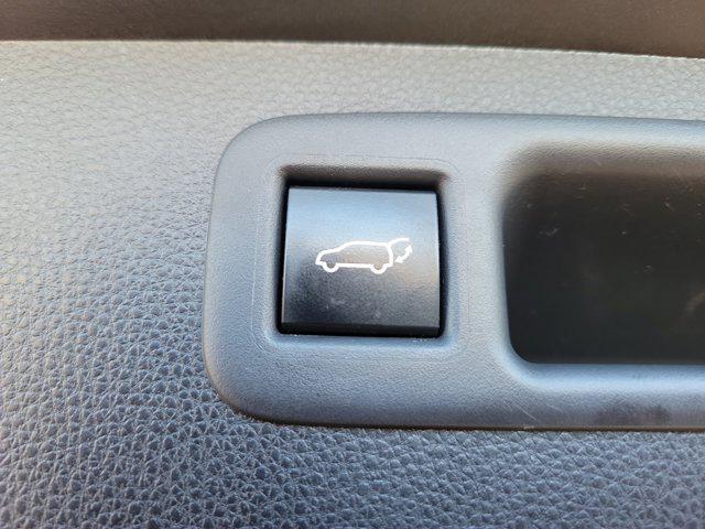 used 2020 Toyota Highlander car, priced at $27,899