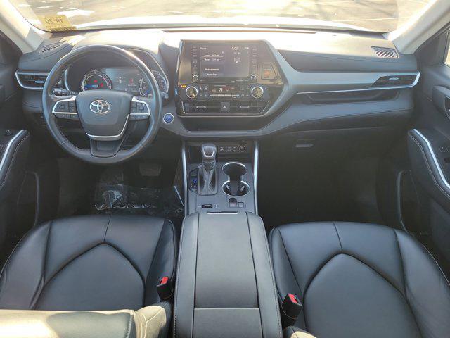 used 2022 Toyota Highlander Hybrid car, priced at $36,080