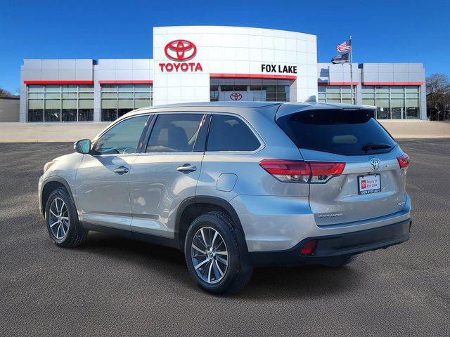 used 2019 Toyota Highlander car, priced at $25,194