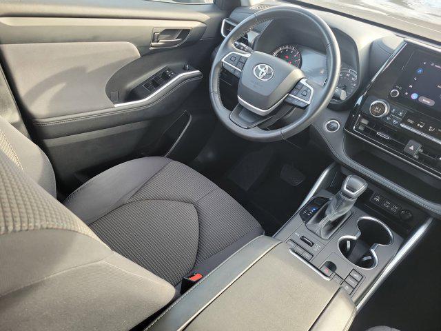 used 2024 Toyota Highlander car, priced at $34,778