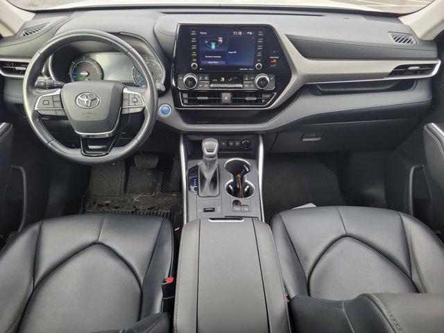 used 2021 Toyota Highlander Hybrid car, priced at $28,838