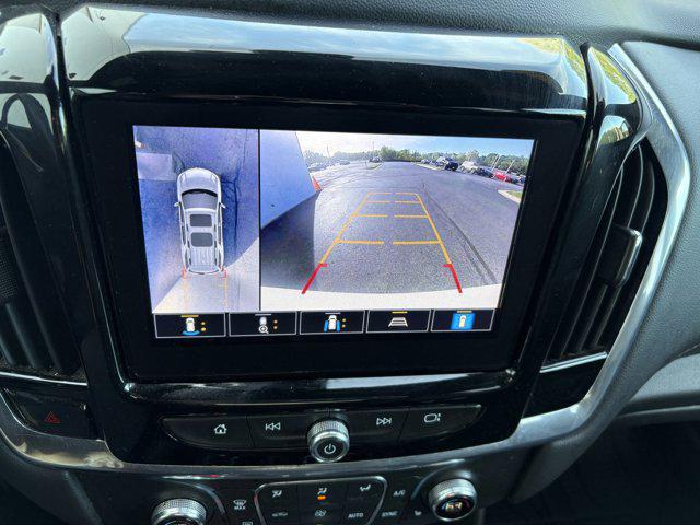 used 2022 Chevrolet Traverse car, priced at $31,744