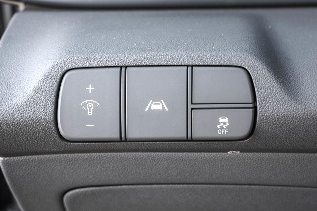 used 2023 Hyundai Elantra car, priced at $15,316