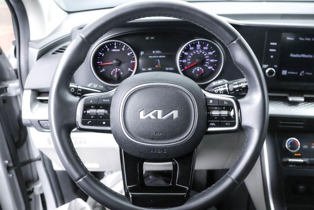used 2022 Kia Carnival car, priced at $26,750