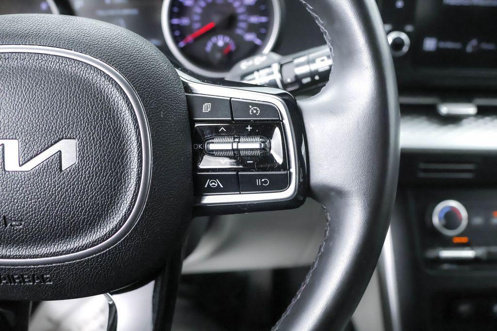 used 2022 Kia Carnival car, priced at $26,750