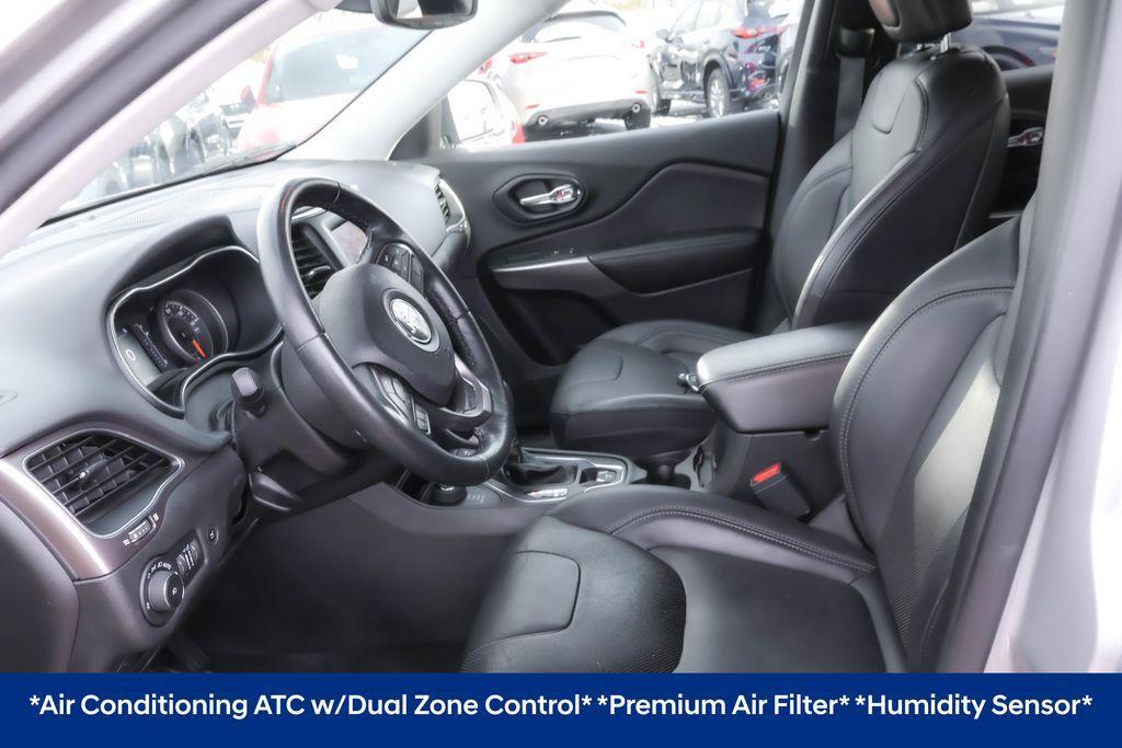 used 2020 Jeep Cherokee car, priced at $19,069