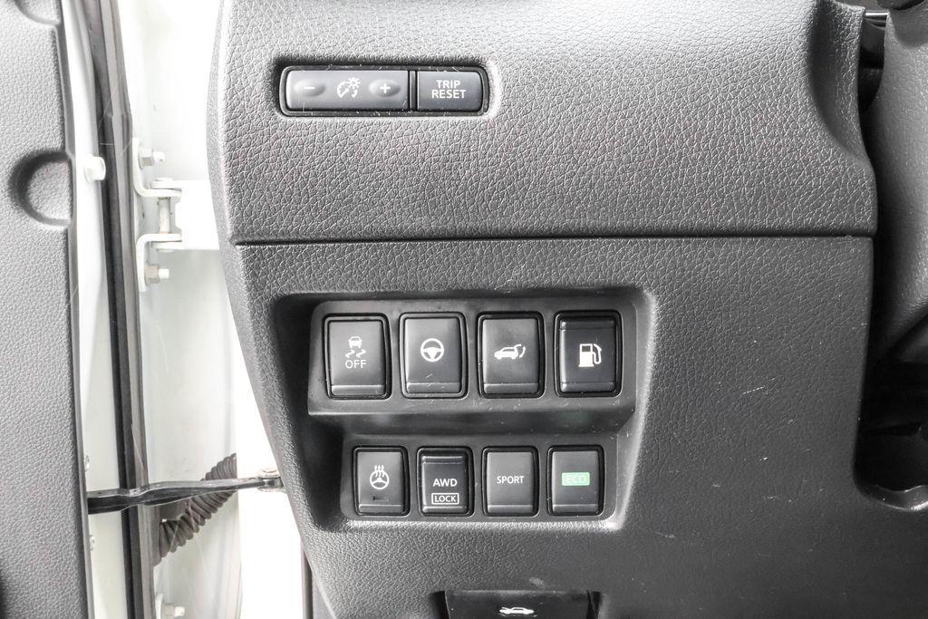 used 2020 Nissan Rogue car, priced at $17,202