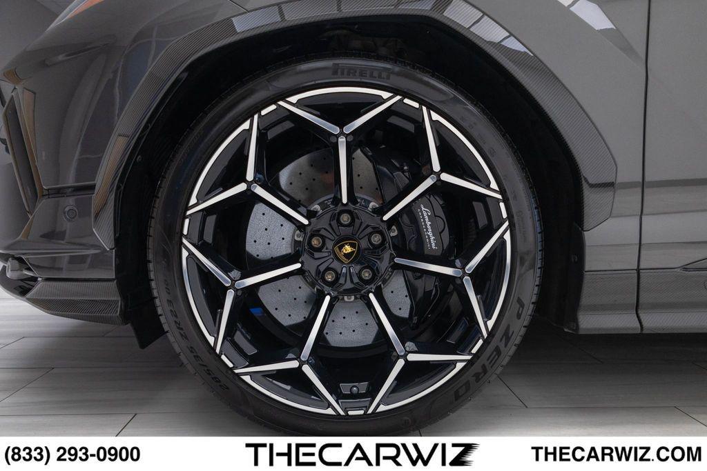 used 2023 Lamborghini Urus car, priced at $269,998