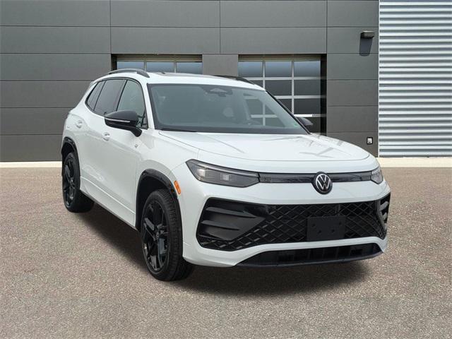 new 2026 Volkswagen Tiguan car, priced at $39,376