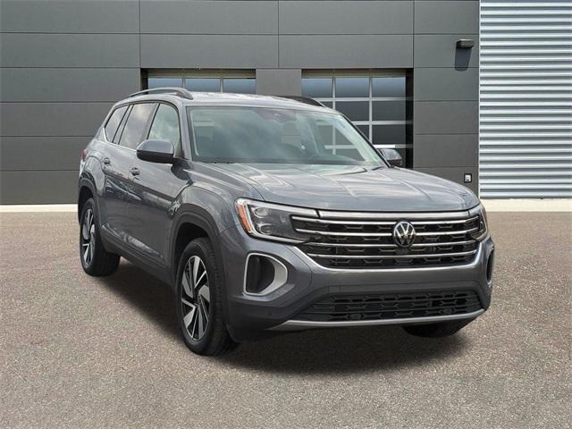 used 2025 Volkswagen Atlas car, priced at $31,977
